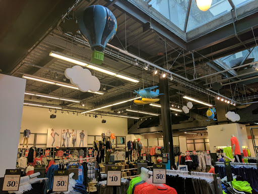 Clothing Store «Old Navy», reviews and photos, 801 Market St, San Francisco, CA 94103, USA