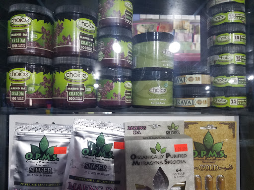 Tobacco Shop «Smokin Spades Premier Smoke and Vapor Shop», reviews and photos, 11180 W Flagler St #7, Miami, FL 33174, USA