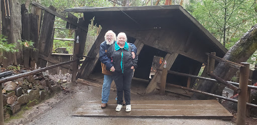 Tourist Attraction «Oregon Vortex», reviews and photos, 4303 Sardine Creek L Fork Rd, Gold Hill, OR 97525, USA