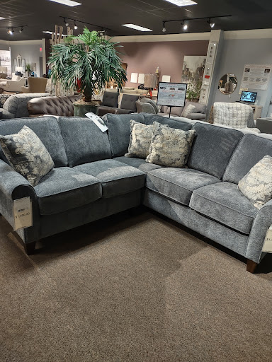 Furniture Store «Wayside Furniture», reviews and photos, 1367 Canton Rd, Akron, OH 44312, USA