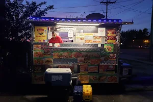 Star Grill Food Truck image