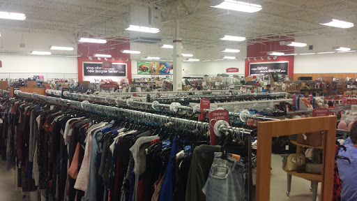Department Store «T.J. Maxx», reviews and photos, 3219 Rolling Oaks Blvd, Kissimmee, FL 34747, USA