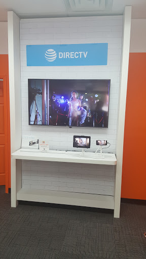 Cell Phone Store «AT&T Authorized Retailer», reviews and photos, 654 N Wellwood Ave, Lindenhurst, NY 11757, USA