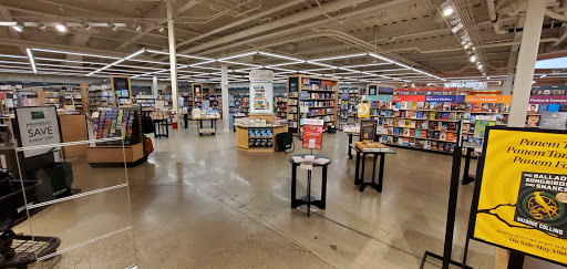 Book Store «Barnes & Noble», reviews and photos, 3230 Galleria, Edina, MN 55435, USA