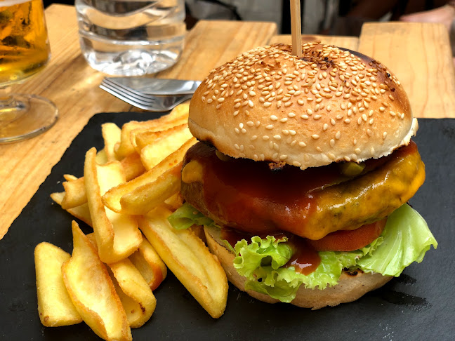Recenzije Bubalus Burger Bar u Trogir - Restoran