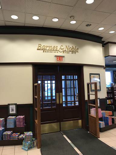 Book Store «Barnes & Noble», reviews and photos, 9891 Waterstone Blvd, Cincinnati, OH 45249, USA