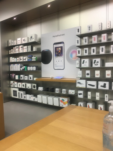 Computer Store «Apple Fashion Place», reviews and photos, 6191 State St, Murray, UT 84107, USA