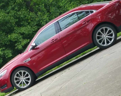 Tire Shop «Discount Tire Store - Hamilton, OH», reviews and photos, 2862 Princeton Rd, Hamilton, OH 45011, USA