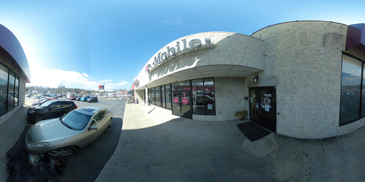 Cell Phone Store «T-Mobile», reviews and photos, 805 Patton Ave, Asheville, NC 28806, USA