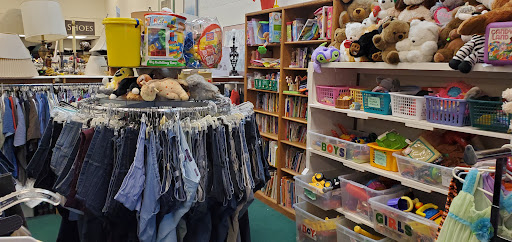 Thrift Store «Life Center Thriftshop», reviews and photos, 6331 6th Ave, Tacoma, WA 98406, USA