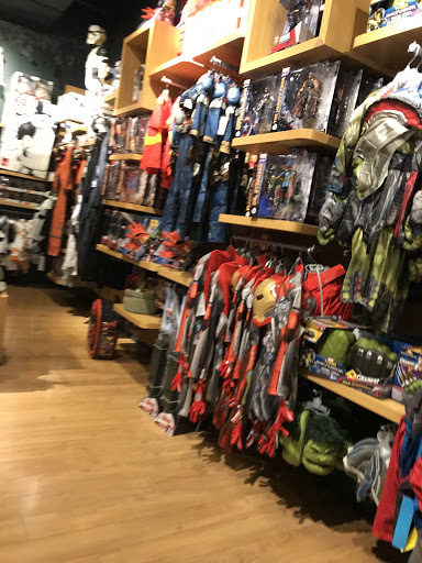 Toy Store «Disney Store», reviews and photos, 7875 Montgomery Rd, Cincinnati, OH 45236, USA