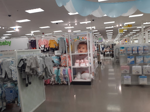 Department Store «Target», reviews and photos, 5901 Douglas Ave, Des Moines, IA 50322, USA