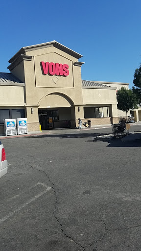 Grocery Store «Vons», reviews and photos, 5610 Lake Isabella Blvd, Lake Isabella, CA 93240, USA