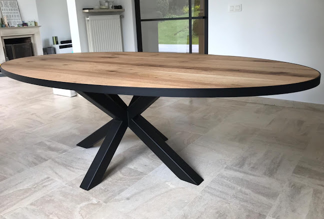 Comentarii opinii despre Kolosales Rustic Tables And Furniture SRL