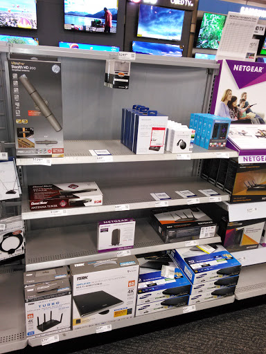 Electronics Store «Best Buy», reviews and photos, 95 Elm St, Enfield, CT 06082, USA