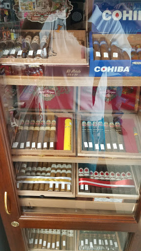 Convenience Store «Fountain Hills Express», reviews and photos, 11829 N Saguaro Blvd, Fountain Hills, AZ 85268, USA