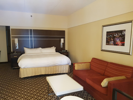 Performing Arts Theater «Majestic Theatre», reviews and photos, 245 W 44th St, New York, NY 10036, USA