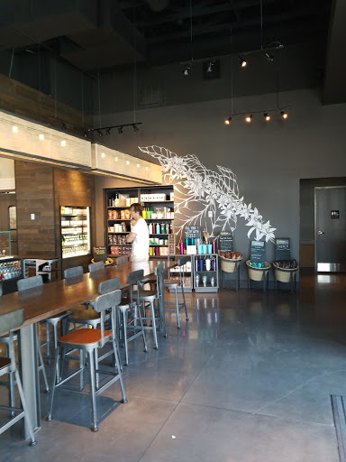 Coffee Shop «Starbucks», reviews and photos, 610 W 2600 S, Woods Cross, UT 84010, USA