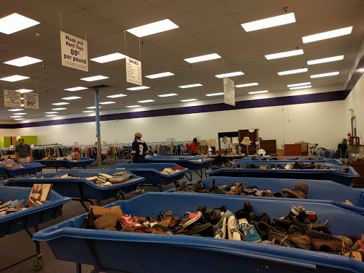 Thrift Store «Goodwill Outlet Plus», reviews and photos, 138 Carroll Island Rd, Middle River, MD 21220, USA