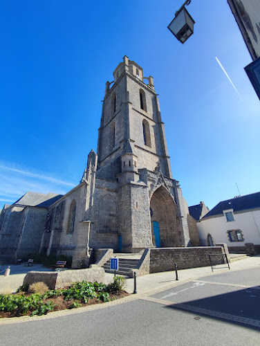 attractions Église Saint-Guénolé Batz-sur-Mer