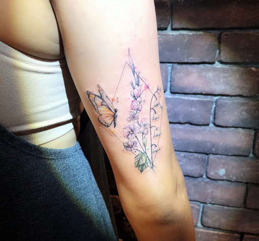 Explore tattoo outline ideas, creative tattoo ideas in El Monte, available at Baron Art Tattoo & Piercing Studio El Monte