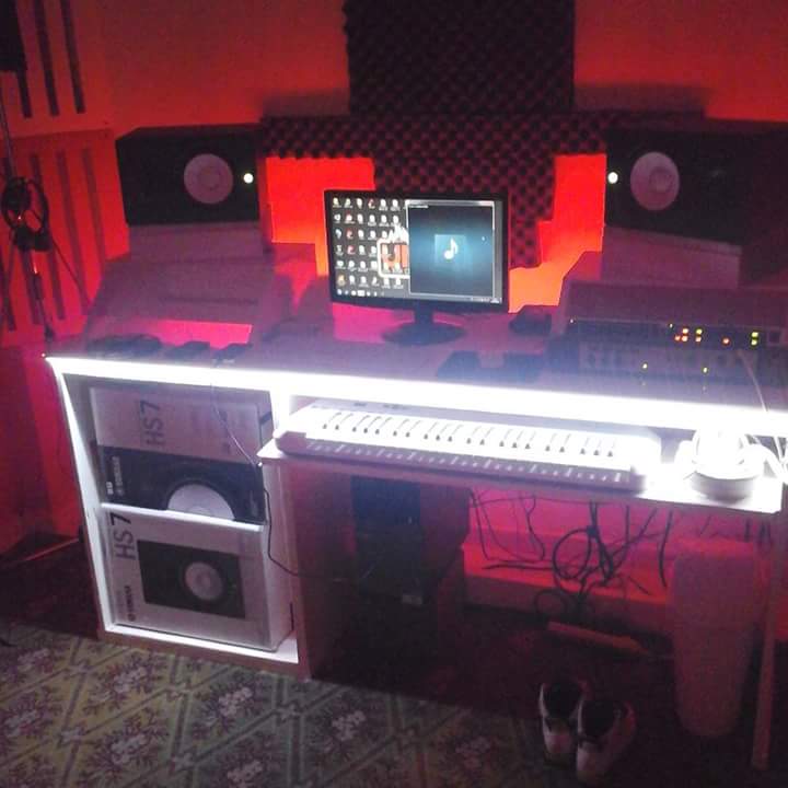 Uno6 Studio