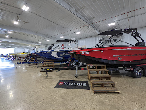 Boat Dealer «U Motors, Inc.», reviews and photos, 2600 Main Ave, Fargo, ND 58103, USA