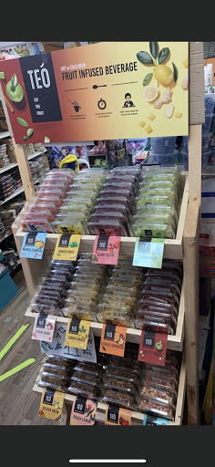 Kosher Grocery Store «Emanu-el Delicatessen», reviews and photos, 52 W Railroad Ave, Tenafly, NJ 07670, USA