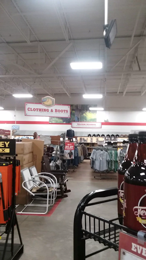Home Improvement Store «Tractor Supply Co.», reviews and photos, 2280 Sanders Rd, Conway, AR 72032, USA