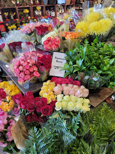 Grocery Store «The Fresh Market», reviews and photos, 3722 Henderson Blvd, Tampa, FL 33609, USA