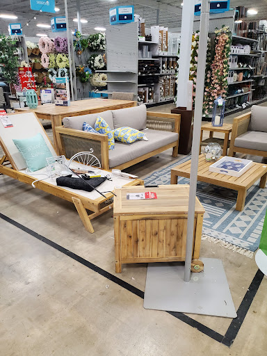 Home Goods Store «At Home», reviews and photos, 301 SouthTowne East Mall Dr, Wichita, KS 67207, USA