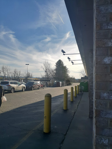 Home Improvement Store «Tractor Supply Co.», reviews and photos, 115 4 Seasons Blvd a, Hendersonville, NC 28792, USA