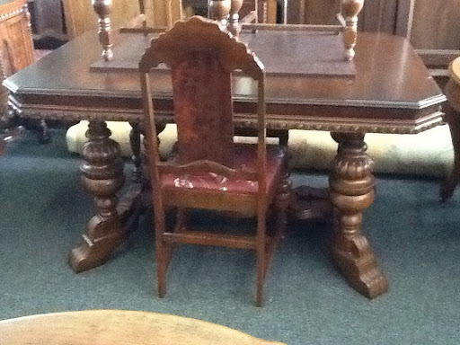 Antique Furniture Store «Every Now & Then Antique Furniture Mall», reviews and photos, 430 W Benson St, Cincinnati, OH 45215, USA