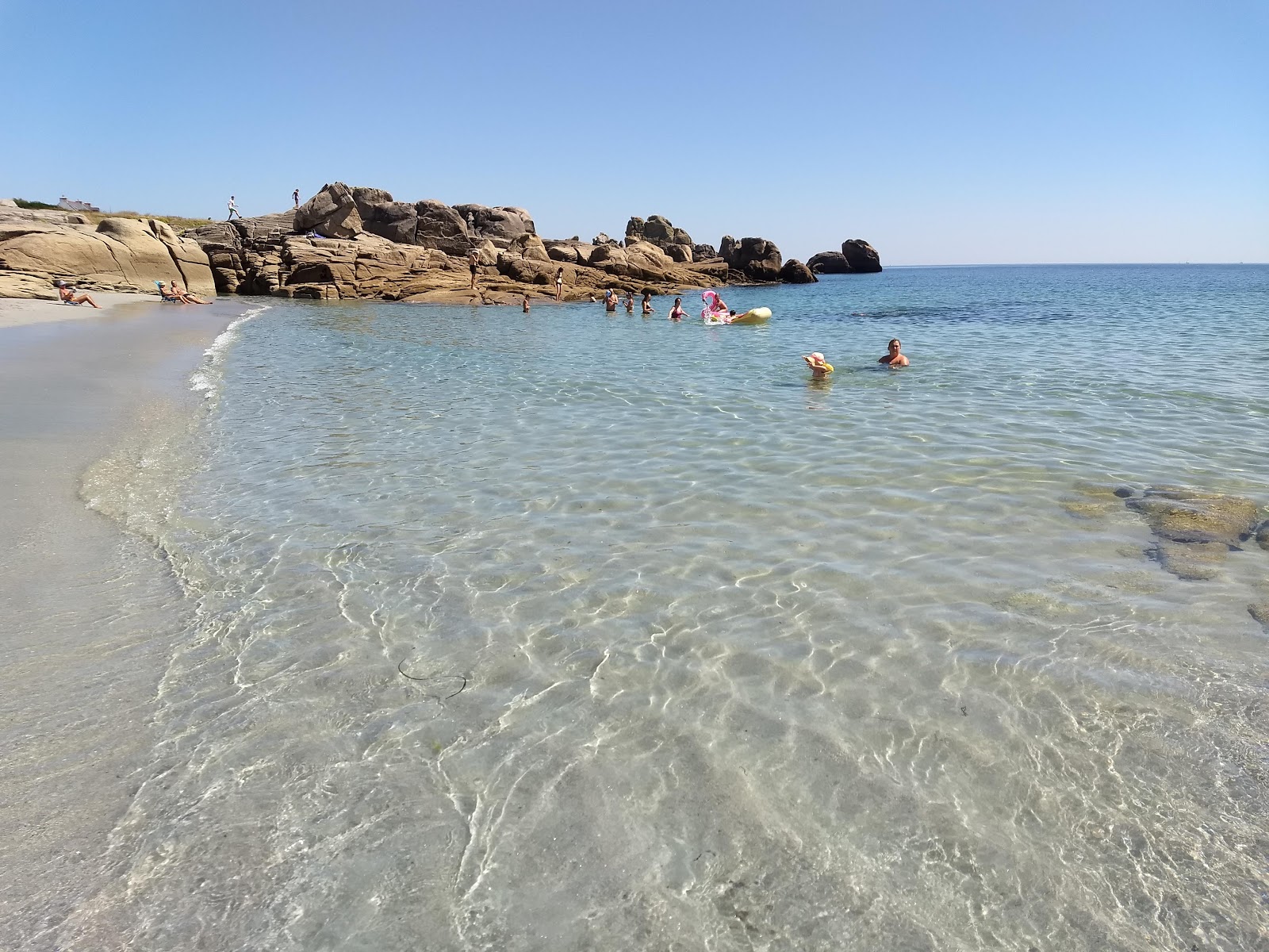 Foto di Plage de Kersaux con molto pulito livello di pulizia