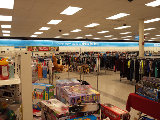 Clothing Store «Ross Dress for Less», reviews and photos, 1125 Woodruff Rd, Greenville, SC 29607, USA