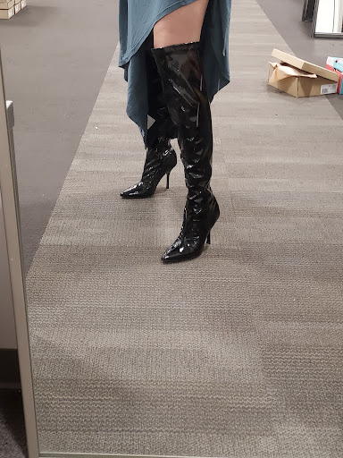 Shoe Store «DSW Designer Shoe Warehouse», reviews and photos, 2921 Rio Grande Blvd #100, Euless, TX 76039, USA