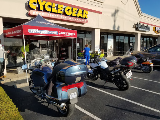 Motorcycle Parts Store «Cycle Gear», reviews and photos, 215 S Hurstbourne Pkwy #101, Louisville, KY 40222, USA