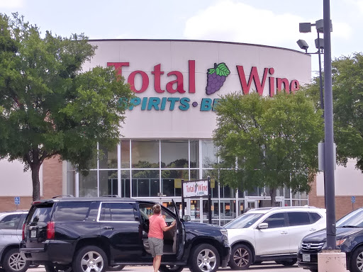 Wine Store «Total Wine & More», reviews and photos, 981 W Interstate 20, Arlington, TX 76017, USA