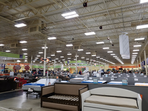 Furniture Store «Weekends Only Furniture & Mattress», reviews and photos, 14205 Manchester Rd, Manchester, MO 63011, USA