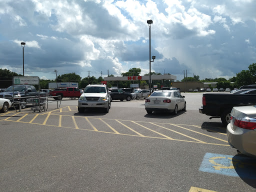 Grocery Store «H-E-B Grocery», reviews and photos, 110 Brazos Street, West Columbia, TX 77486, USA