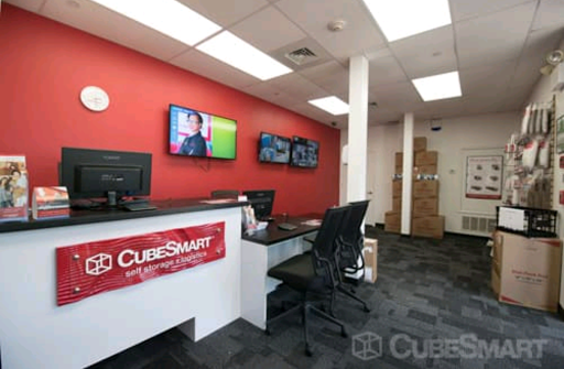 Self-Storage Facility «CubeSmart Self Storage», reviews and photos, 785 Sherman Ave, Hamden, CT 06514, USA