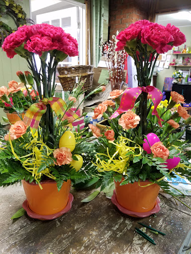 Florist «Lily & Vine floral Design», reviews and photos, 405 Migeon Ave, Torrington, CT 06790, USA