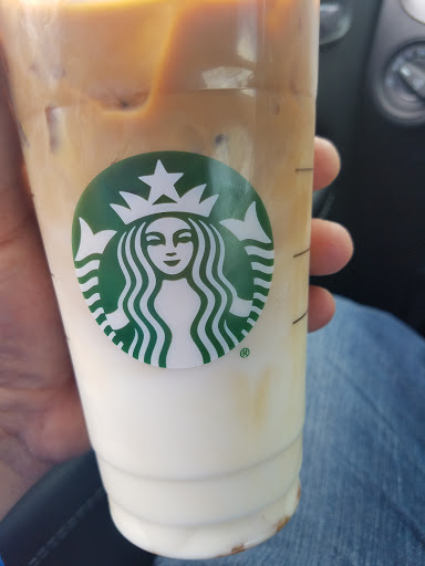 Coffee Shop «Starbucks», reviews and photos, 1925 N Wenatchee Ave, Wenatchee, WA 98801, USA