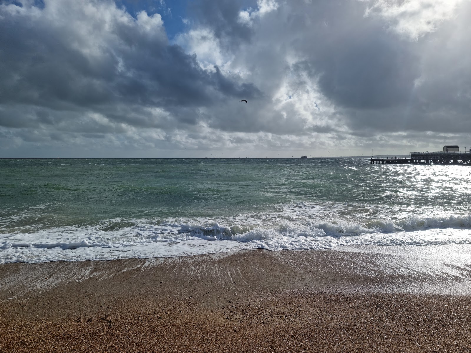 Foto de Southsea beach - lugar popular entre os apreciadores de relaxamento