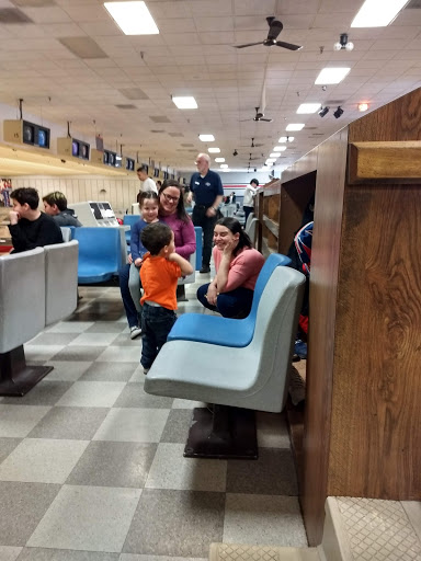Bowling Alley «Bowl America Inc», reviews and photos, 5615 Guinea Rd, Fairfax, VA 22032, USA