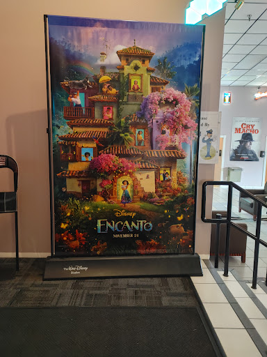 Movie Theater «Zephyrhills Cinema 10», reviews and photos, 6848 Gall Blvd, Zephyrhills, FL 33542, USA