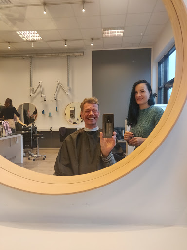 Hairdesign ApS in Humlebaek, Fredensborg