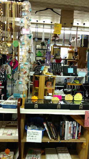 Flea Market «The Douglas Flea Market», reviews and photos, 436 NE Main St, Douglas, MA 01516, USA