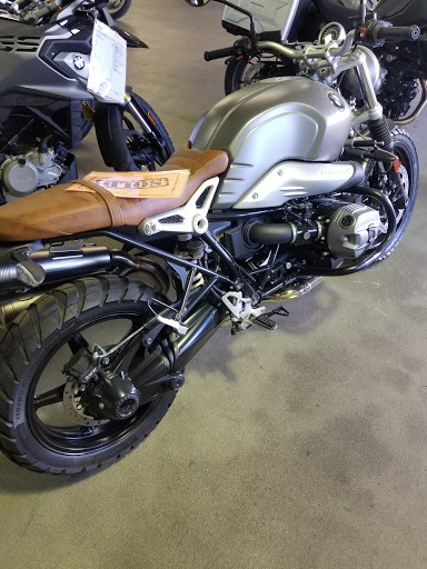BMW Motorcycle Dealer «BMW Motorcycles Southeast Michigan», reviews and photos, 14855 Sheldon Rd, Plymouth, MI 48170, USA