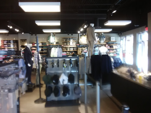 Outlet Store «Express Factory Outlet», reviews and photos, 5050 Factory Shops Blvd, Castle Rock, CO 80108, USA